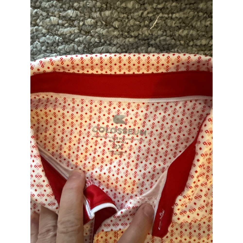 Colosseum Wisconsin Badgers Mens 2XL Polo Shirt Red White Geometric Brand New - Picture 5 of 6